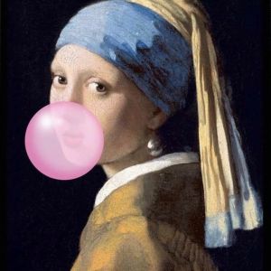 Art night: Girl w bubble gum, painting team building activity