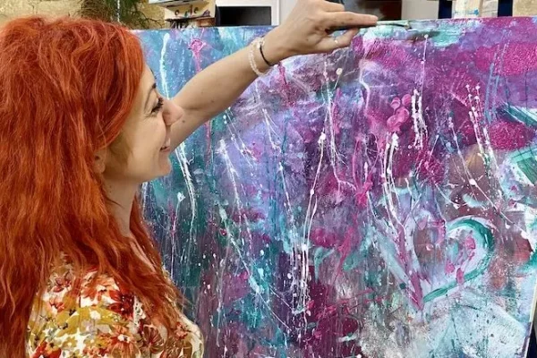 Action painting! Intuitive fun and creative team building activity for everyone